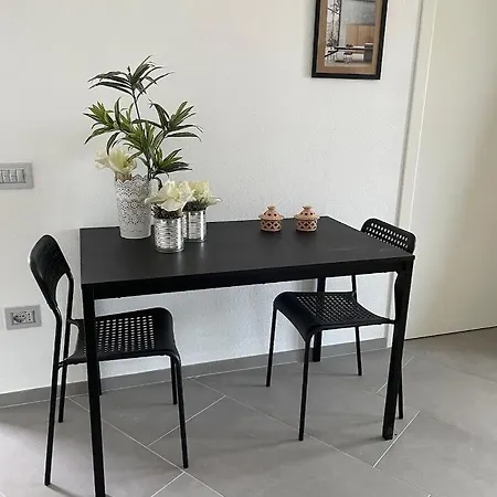 Bella Vista Apartment *