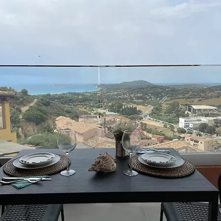 Bella Vista Apartment *